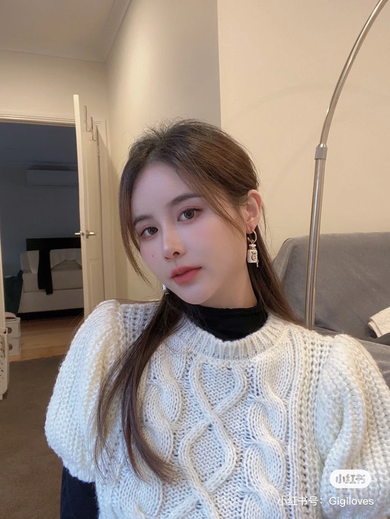 Ch**el earrings
